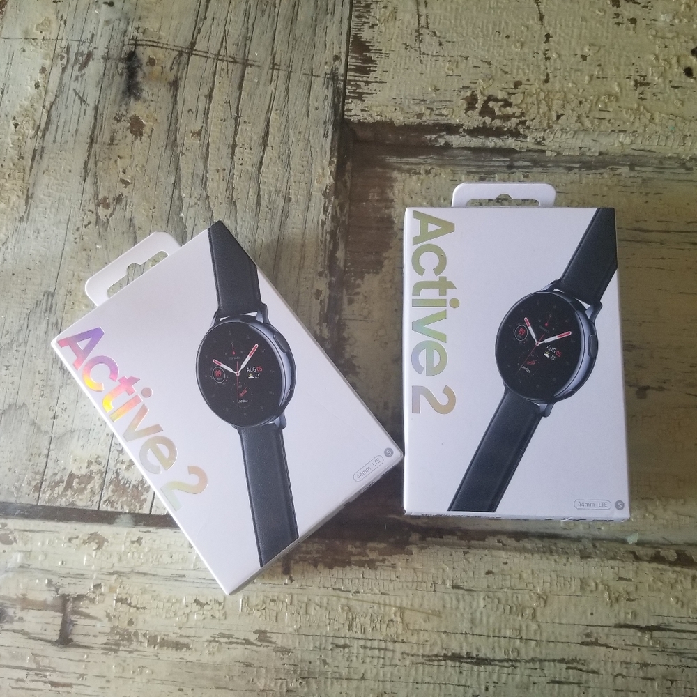 Samsung Galaxy Active 2 Watch (selling 2 SEPARATELY)